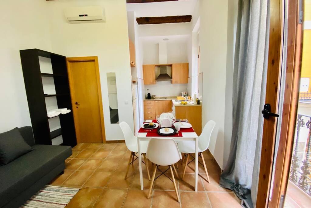 Ferienwohnung Acogedor Loft En Centro Historico Valencia Exterior foto